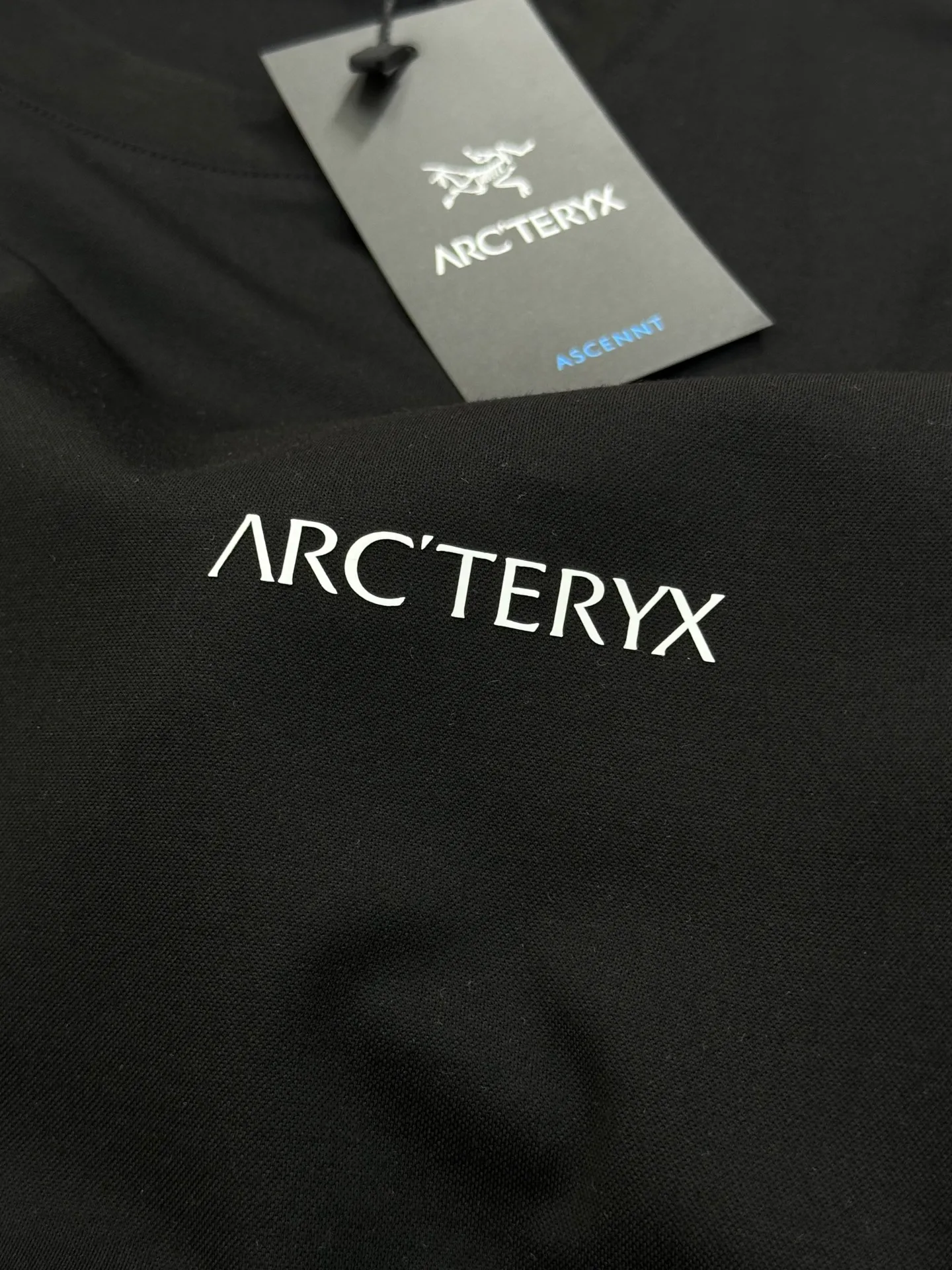 ⚜️ARC'TERY 2026 T 👕 g ，. ， ！ . . ， ！ ：Black.White.Sizes：s-xxl